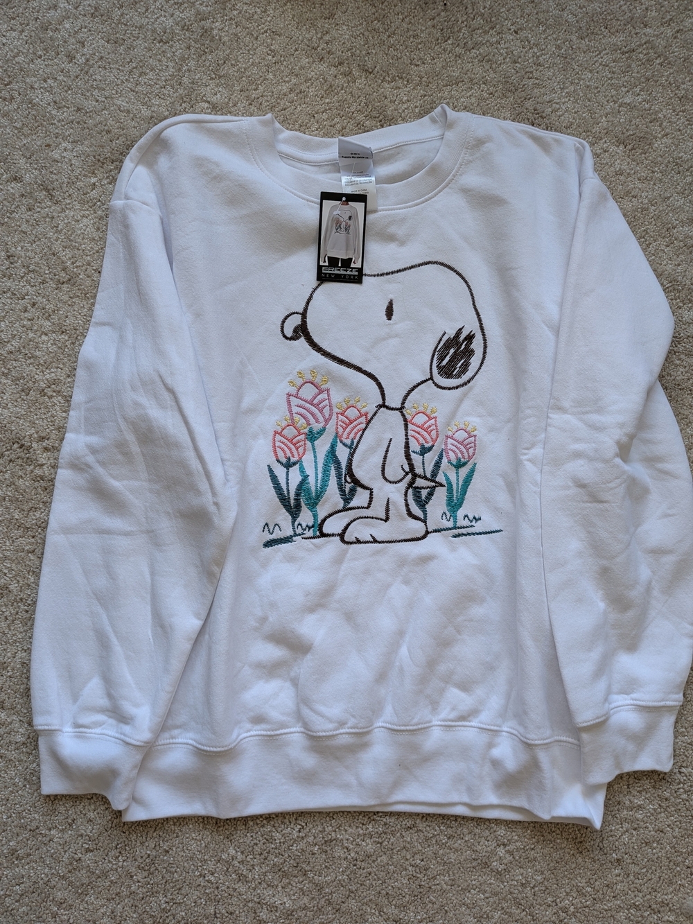 NWT - Official Peanuts White Sweatshirt w/Floral Embroidery - Sz L